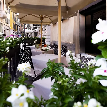 Accademia Hotel