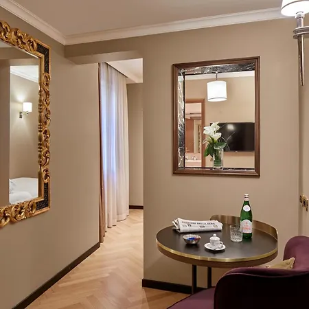 Hotel Accademia 4*