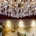 Hotell Accademia 4*