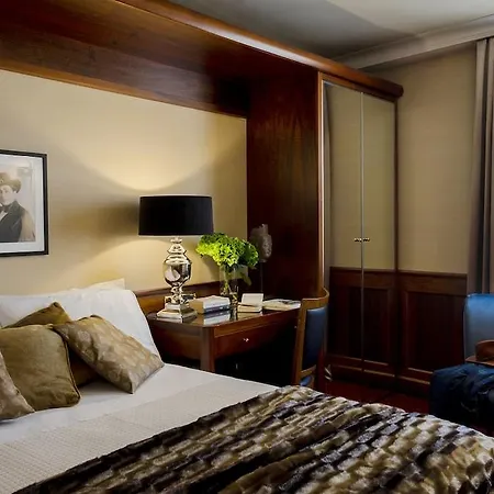 Accademia 4* Verona